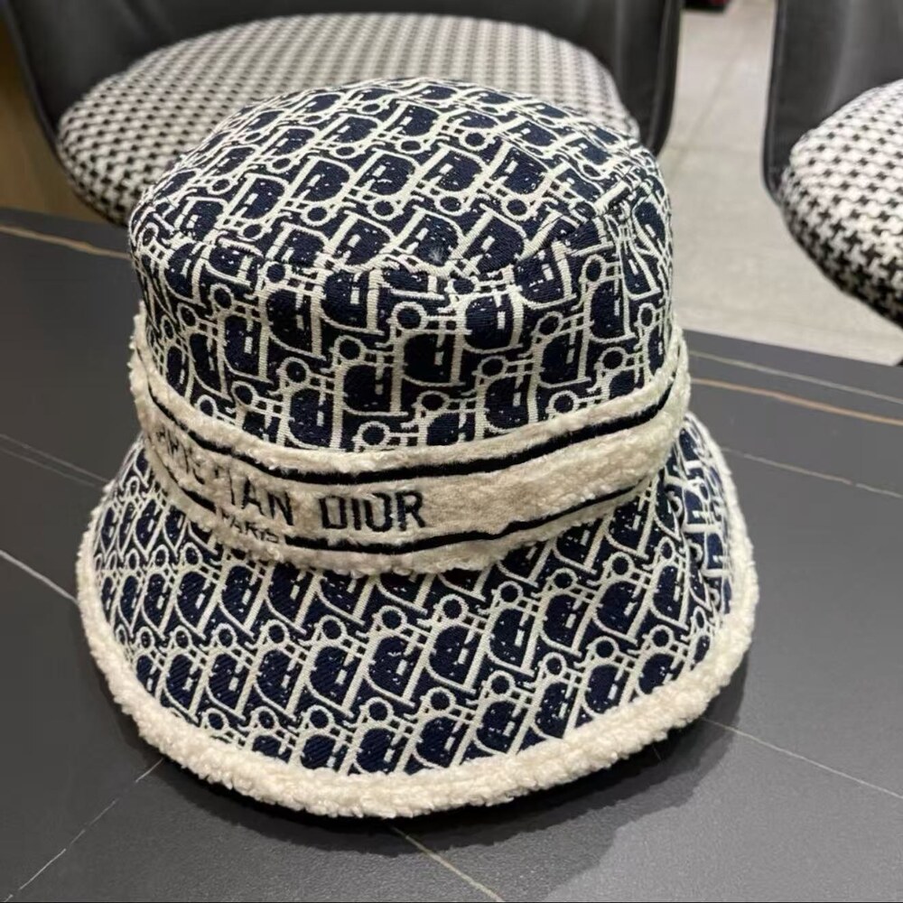 Dior Oblique Jacquard Bucket Hat with Logo Band